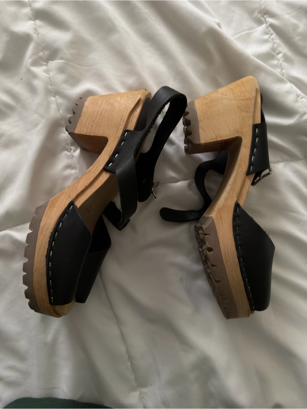 MIA wooden clog sandals - Picture 4 of 4